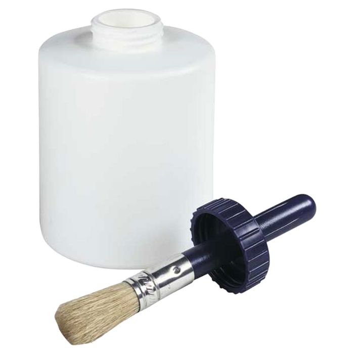 Kelley And Company Plastic Hoof Dressing Can with Brush (1 Quart)