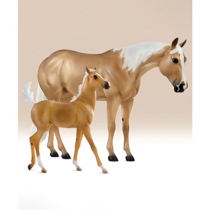 Breyer Ebony Shines & Charlize Mare And Foal