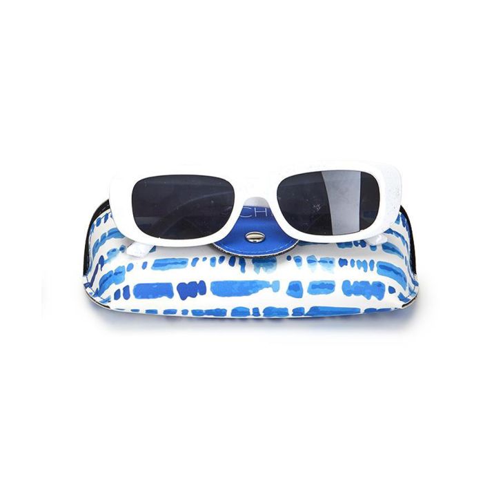 Two's Company Sunnies Oval Shaped Frame Sunglasses With Coordinating Case