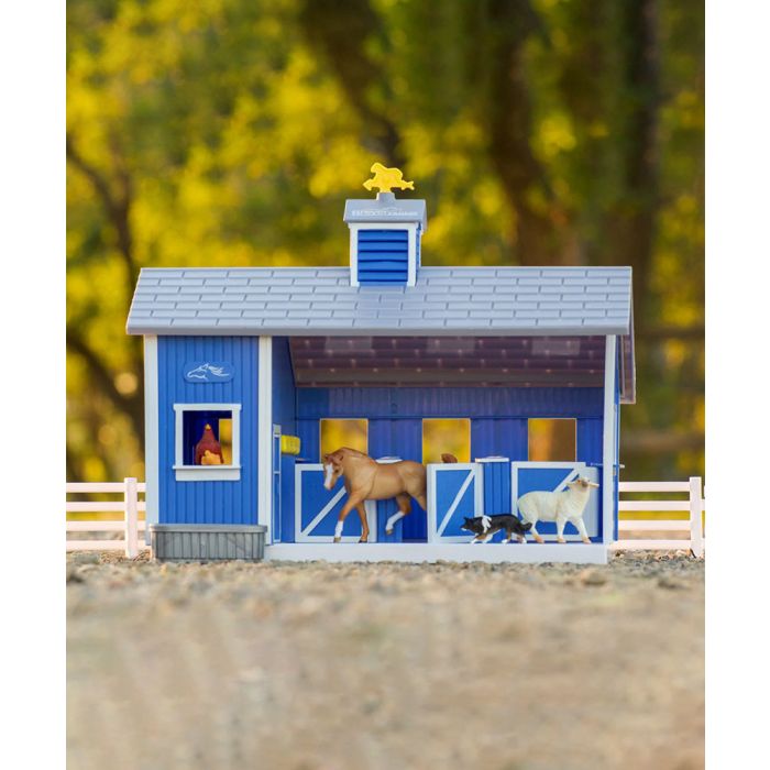 Breyer Home At The Barn Playset