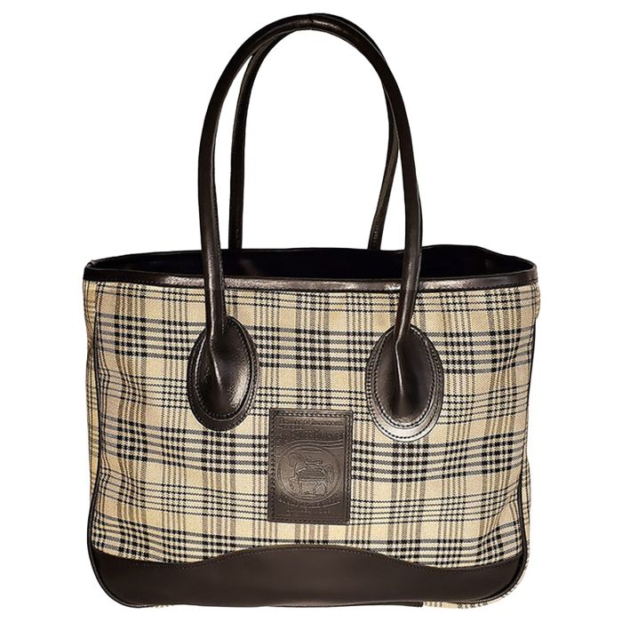 5/A Baker® Taylor Tote