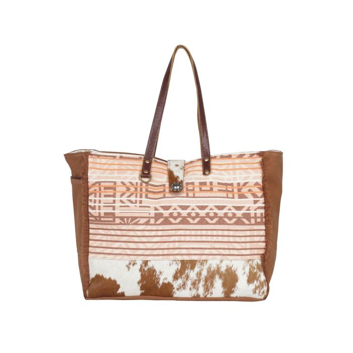 Myra weekender sales