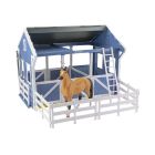 Breyer Deluxe Country Stable and Horse