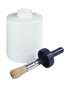 Hoof Brush with Bottle, Quart