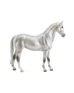 Breyer Pearly Grey Trakehner